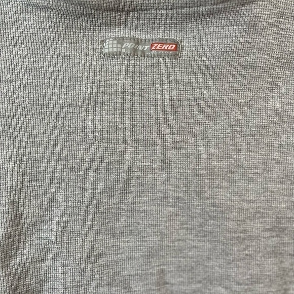 Vintage point zero Tee - Picture 7 of 8